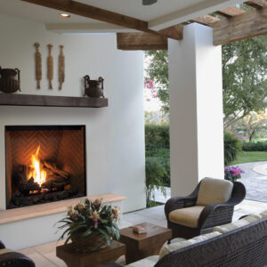U44 Outdoor Traditional Fireplace