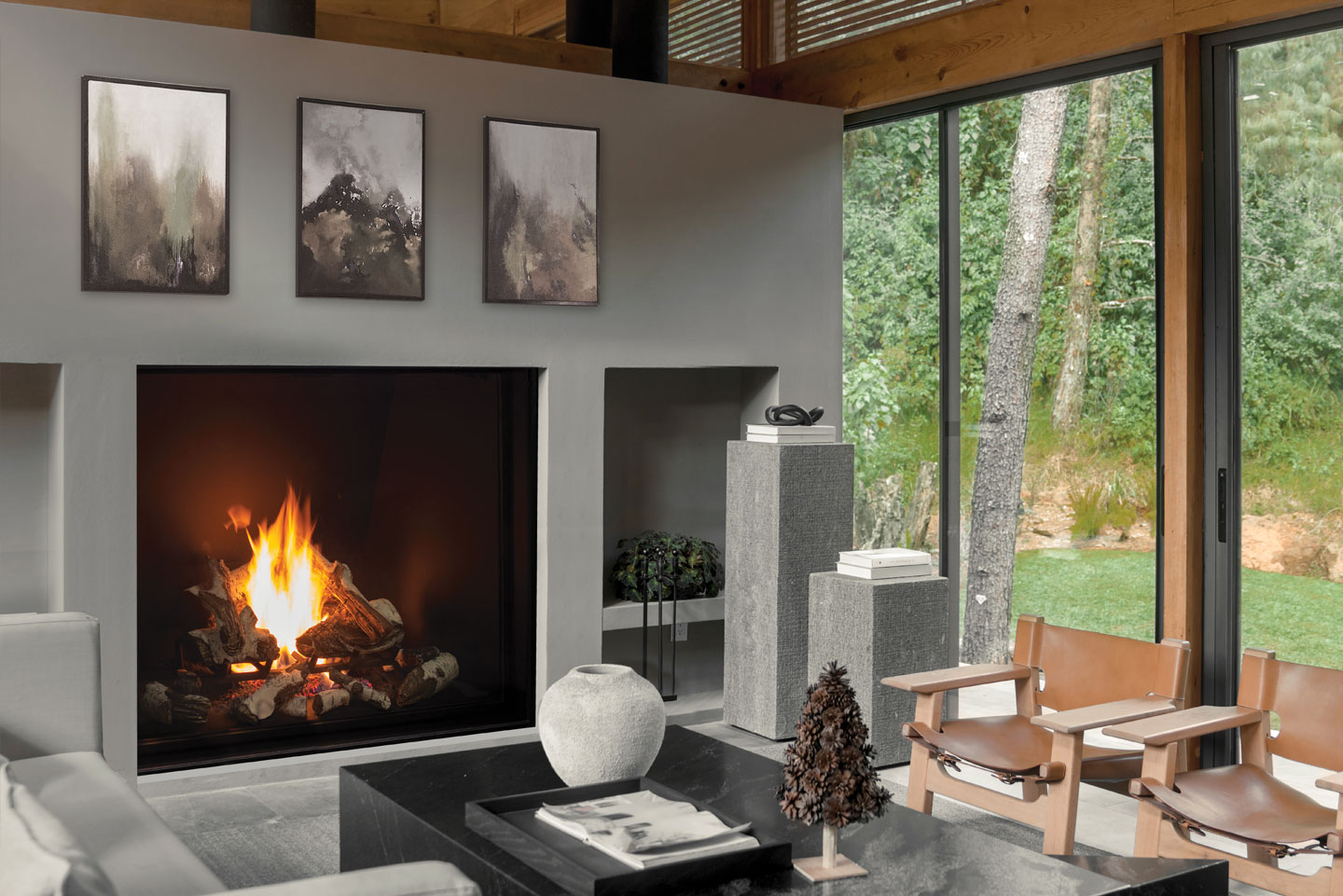 U55 Traditional Fireplace - Image 4